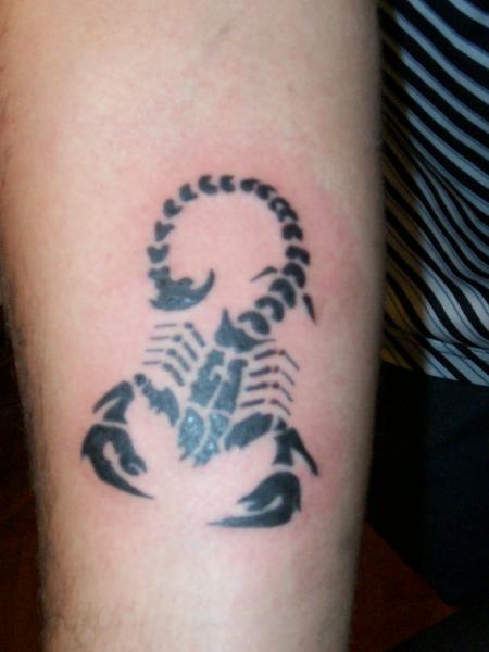 le cheri sur l'avant bras . . .