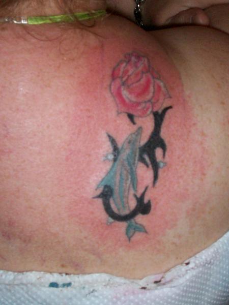 voila c'est fait tata une jolie d�calcomanie . . .