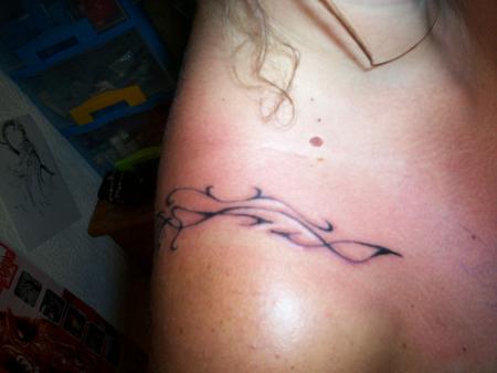 sur l'�paule . . .